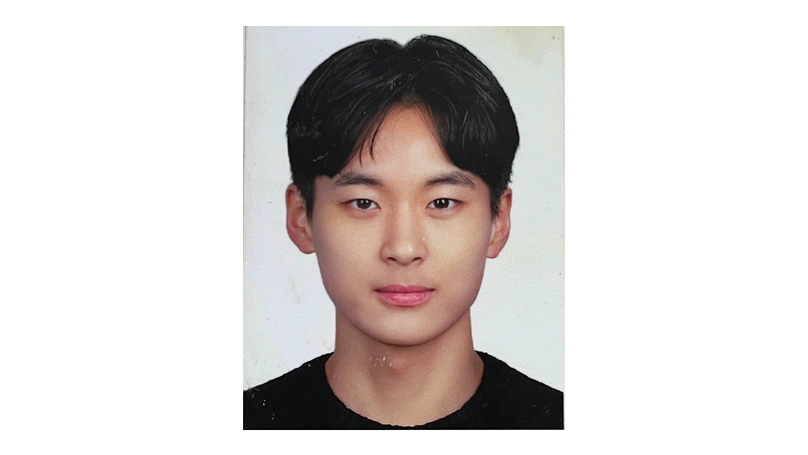 Jeongun Lee